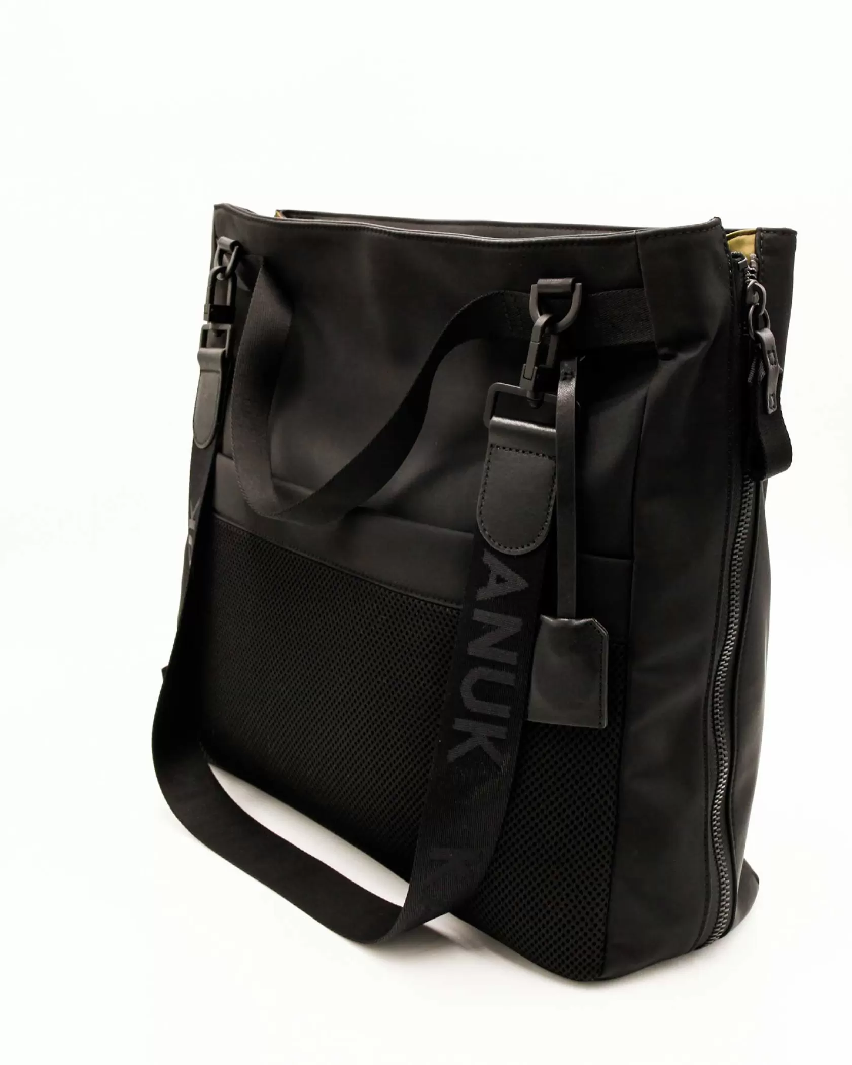 Multi-Functional Tsuno Travel Bag - Black>Kanuk Discount